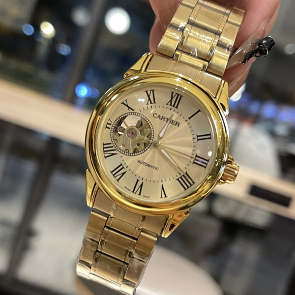 ブランド時計背面デザイン